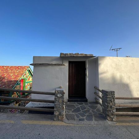 El Escondite De Hansel Y Gretel Soportujar Exteriör bild