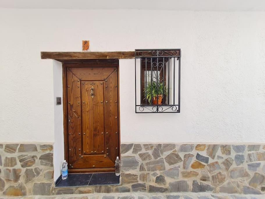 El Escondite De Hansel Y Gretel Soportujar Exteriör bild