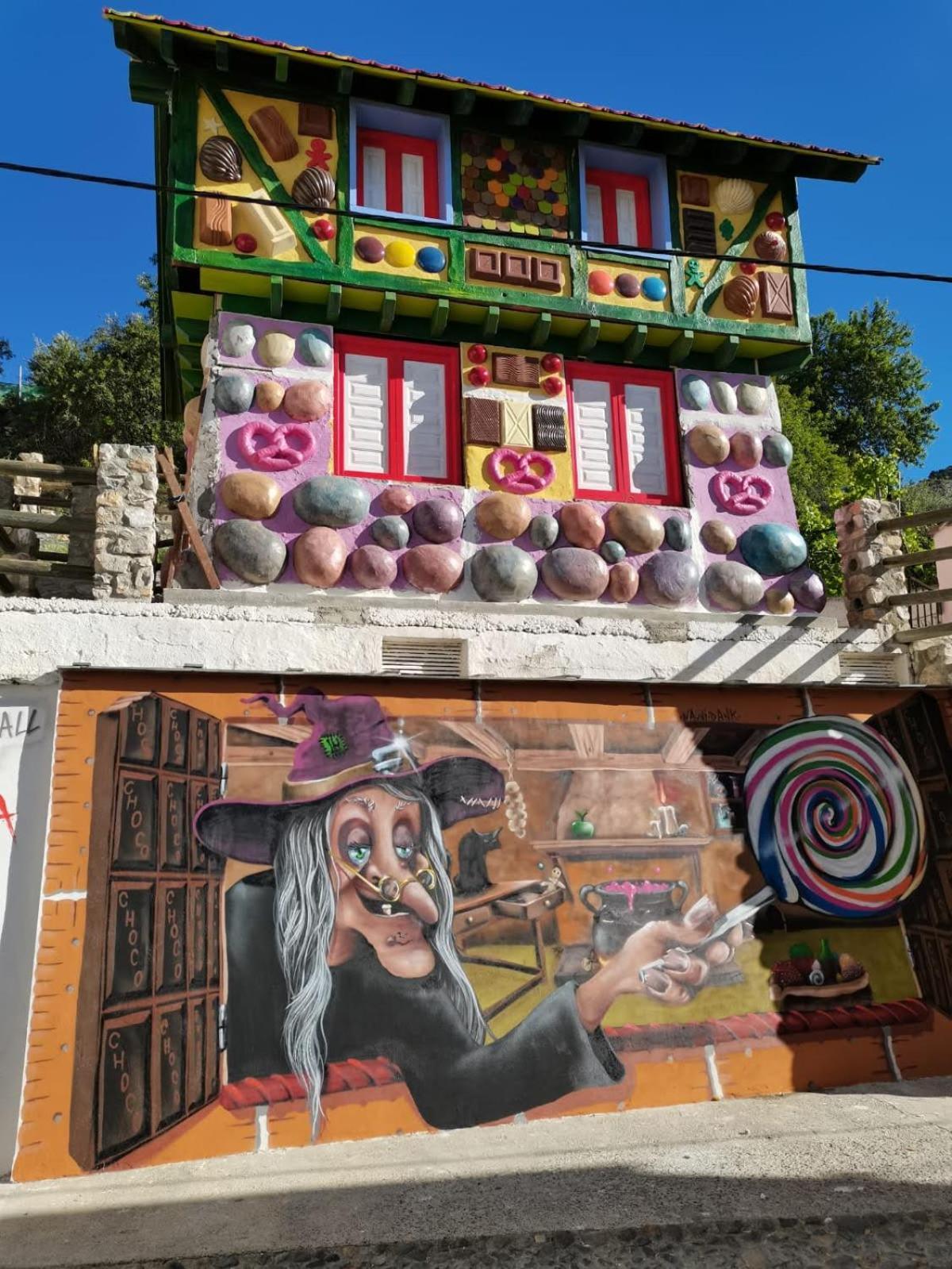 El Escondite De Hansel Y Gretel Soportujar Exteriör bild